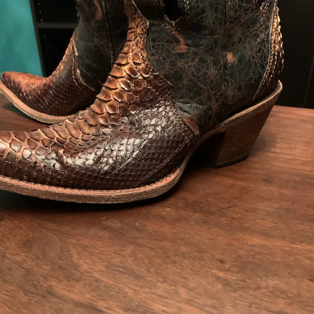 Corral Musgo Python Women’s Boot - image 2